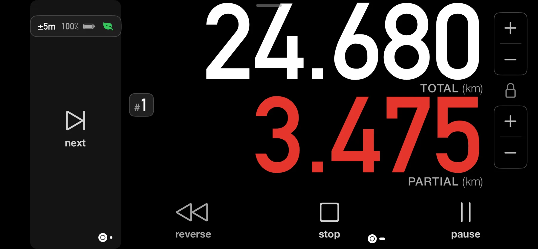 3pMaster dashboard on iPhone in pure-dark energy-saving mode, with a green leaf in the status bar
