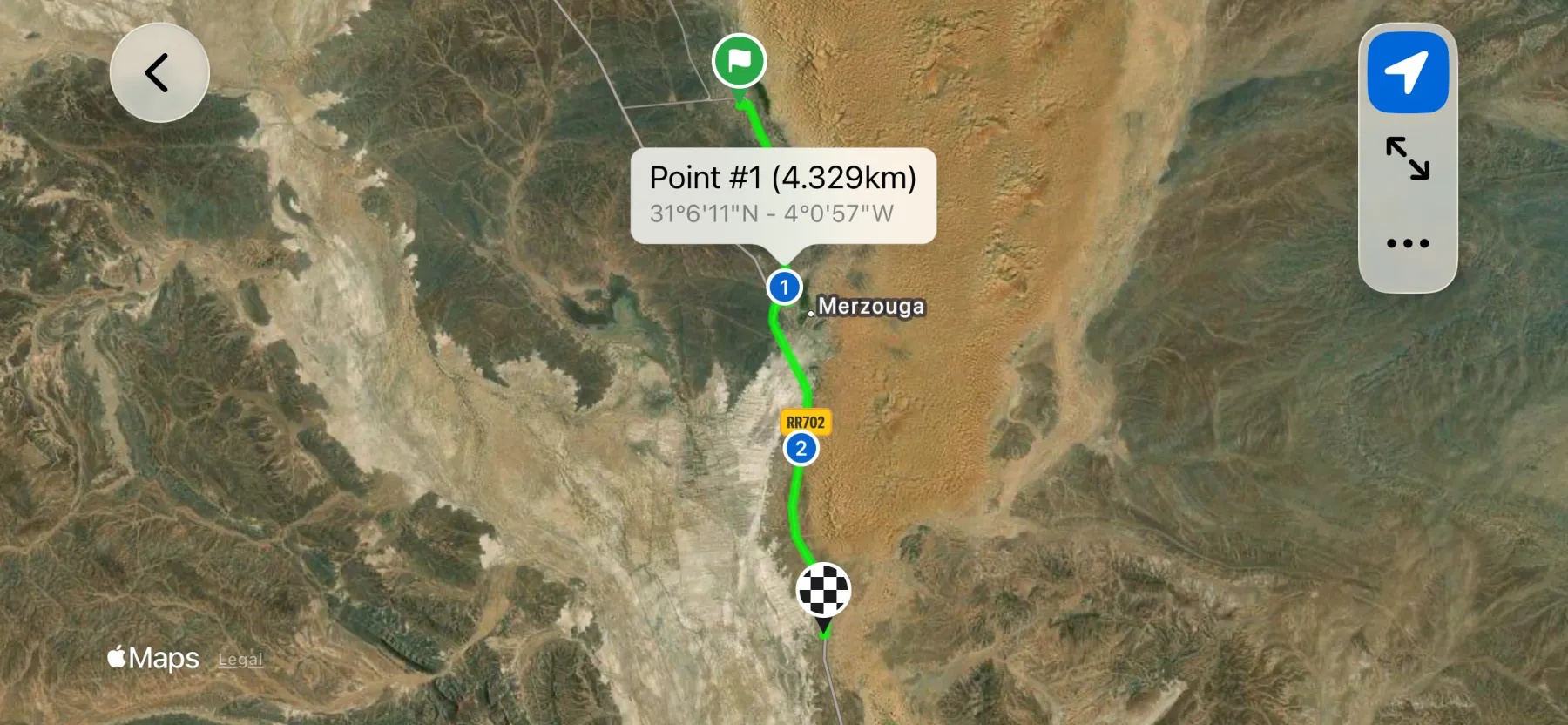 3pMaster live map on iPhone following an off-road route highlighted in green
